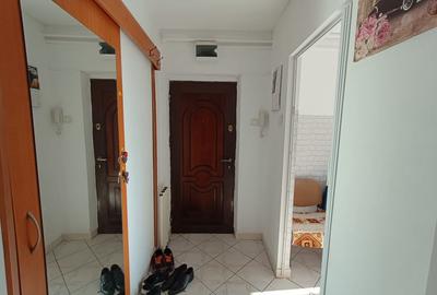 Apartament cu 2 camere semidecomandat, mobilat în Cantemir - 9