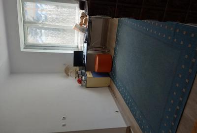 Casă cu 3 camere în Central