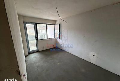 Apartament cu 3 camere în Ciurea