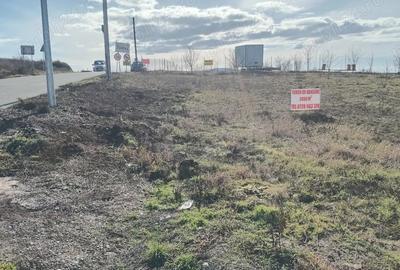 Teren de 2450 mp, în Oșorhei