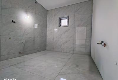 Casă cu 3 camere cu Teren 260 Mp în Valu lui Traian