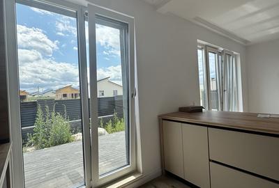 Casă cu 3 camere cu Teren 300 Mp în Sânpetru