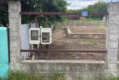 Teren Construcții intravilan de 2100 mp, în Fichitești - 5
