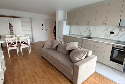 Apartament cu 2 camere semidecomandat în Berceni