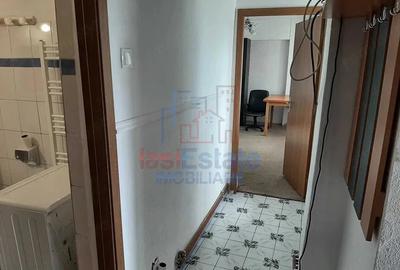 Apartament cu 2 camere decomandat în Filiași