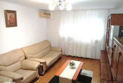 Apartament cu 3 camere decomandat în Alfa