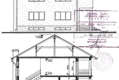 Casă individuală cu 11 camere cu Canalizare în Central - 2