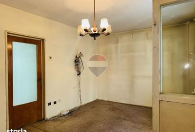 Apartament cu 2 camere în Tei