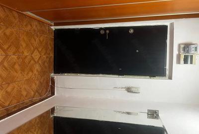 Apartament cu 3 camere decomandat în Central - 1