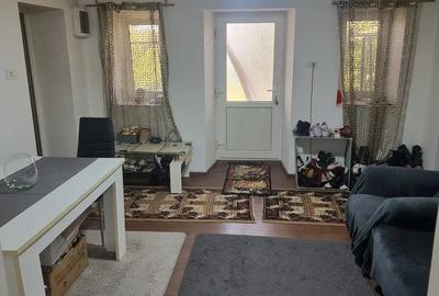 Casă cu 3 camere cu Teren 2000 Mp în Central - 6