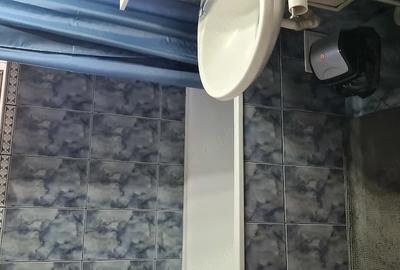 Apartament cu 3 camere semidecomandat în Complex Studențesc