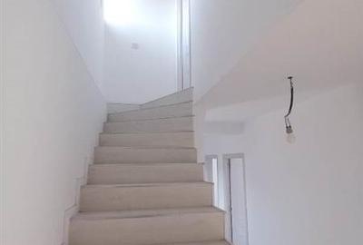 Duplex cu 4 camere cu Canalizare în Alexandriei - 13