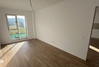 Apartament cu 2 camere semidecomandat în Florești