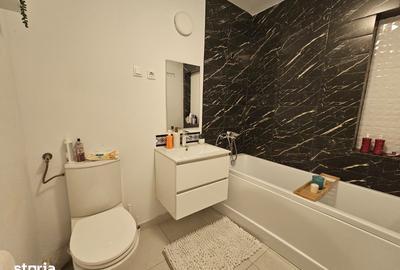 Apartament cu 4 camere în Mileniului
