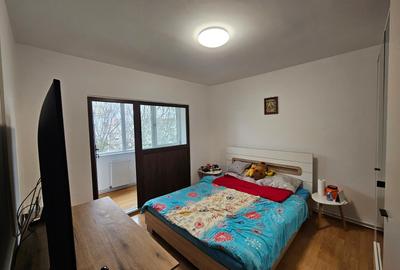 Apartament cu 3 camere decomandat, mobilat în Girocului - 9