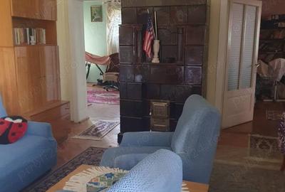 Apartament cu 4 camere decomandat în Turda - 1