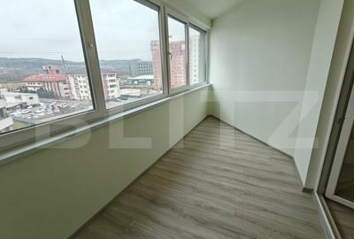 Apartament cu 3 camere semidecomandat, mobilat în Florești - 7