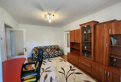 Apartament cu 2 camere semidecomandat, mobilat în Tătărași - 3