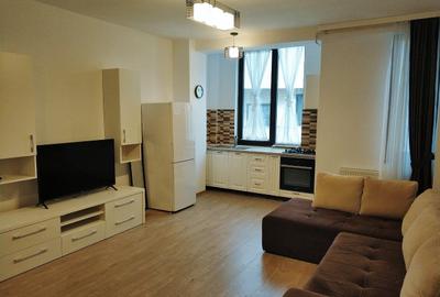 Apartament cu 2 camere decomandat în Palazu Mare