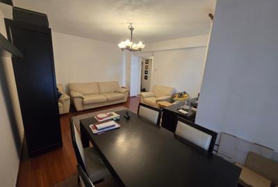 Apartament cu 3 camere decomandat în Drumul Sării - 8