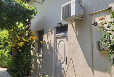 Apartament cu 2 camere decomandat în Romană