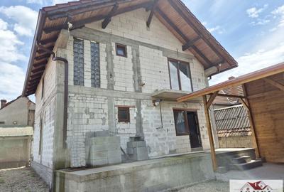 Casă individuală cu 6 camere cu Teren 804 Mp în Ciumbrud - 9
