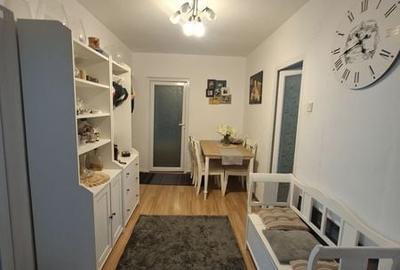 Apartament cu 3 camere în Precista