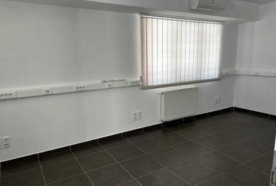 Spațiu comercial, de 78 mp, în Central - 1