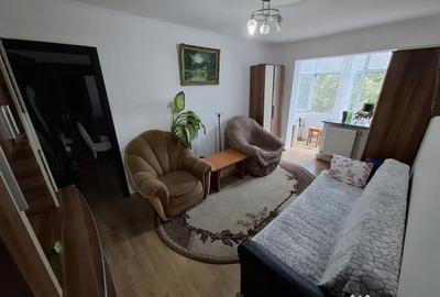 Apartament cu 2 camere semidecomandat în Inel II