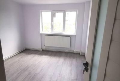 Apartament cu 2 camere decomandat în Central - 1