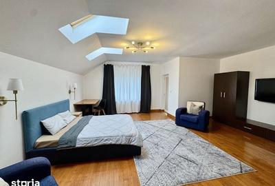 Casă cu 4 camere cu Teren 390 Mp în Grădiște