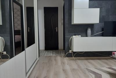 Apartament cu 2 camere semidecomandat, mobilat în Giurgiului - 2