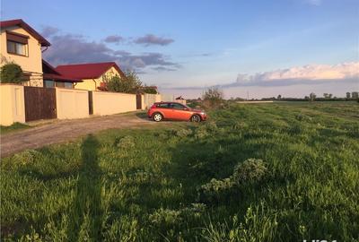 Teren de 2850 mp, în Central