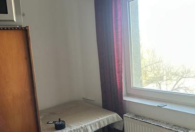 Apartament cu 2 camere în Decebal - 1