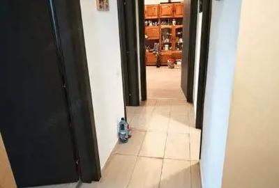 Apartament cu 2 camere decomandat în Uverturii - 5