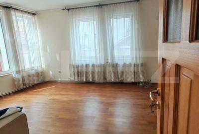 Casă cu 5 camere cu Teren 900 Mp în Ultracentral - 11