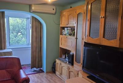 Apartament cu 3 camere în Tineretului - 16