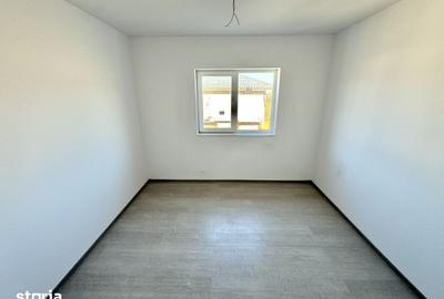 Casă cu 4 camere cu Teren 200 Mp în Bucium