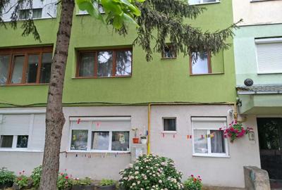 Apartament cu 2 camere semidecomandat în Micro 15 - 2