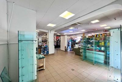 Spațiu comercial, de 25 mp, în Central - 3