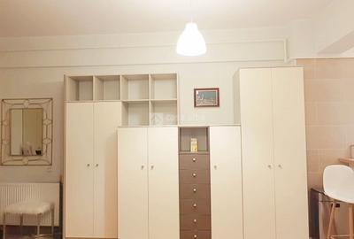 Apartament cu 2 camere semidecomandat, mobilat în Central - 10