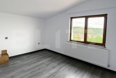 Casă individuală cu 5 camere cu Canalizare în Câmpenești - 10