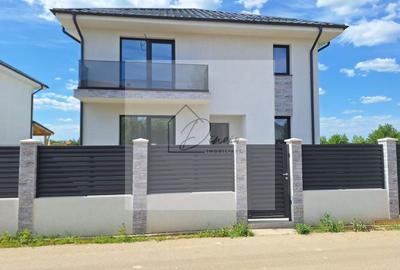 Casă individuală cu 5 camere cu Canalizare în Corbeanca