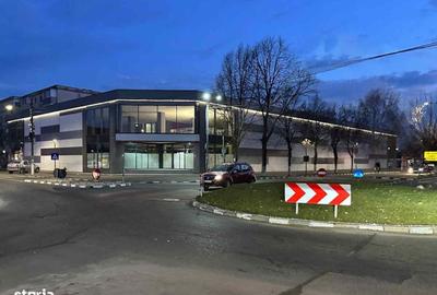 Spațiu comercial, de 3,600 mp, în Ultracentral