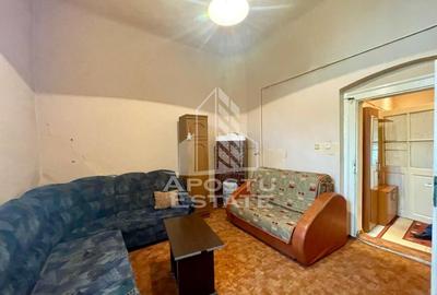 Apartament cu 2 camere semidecomandat, mobilat în Drăgășani - 3