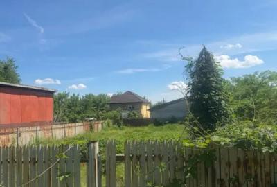 Teren de 500 mp, în Central - 1
