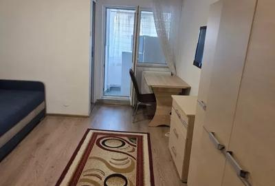 Garsonieră decomandată în Granit