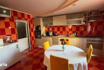 Casă cu 7 camere cu Teren 1388 Mp în Bradu - 10