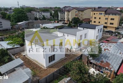 Casă cu 5 camere cu Teren 300 Mp în Central
