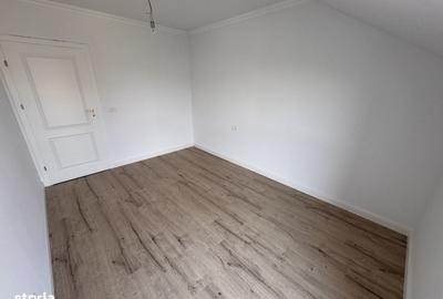 Casă cu 4 camere în Urseni